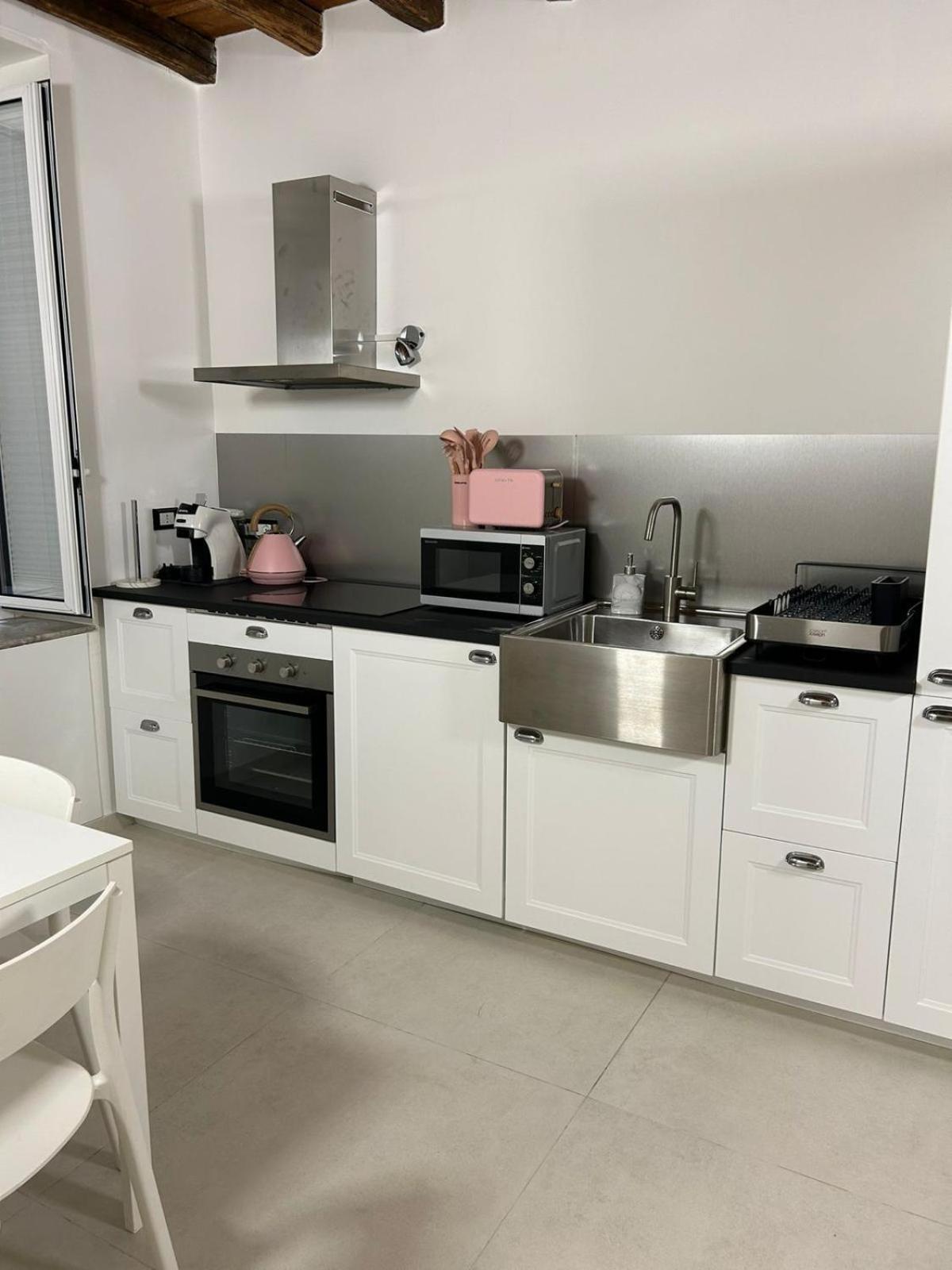Margot House Apartamento *